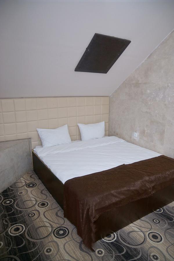 Nor Yerevan Hotel ภายนอก รูปภาพ