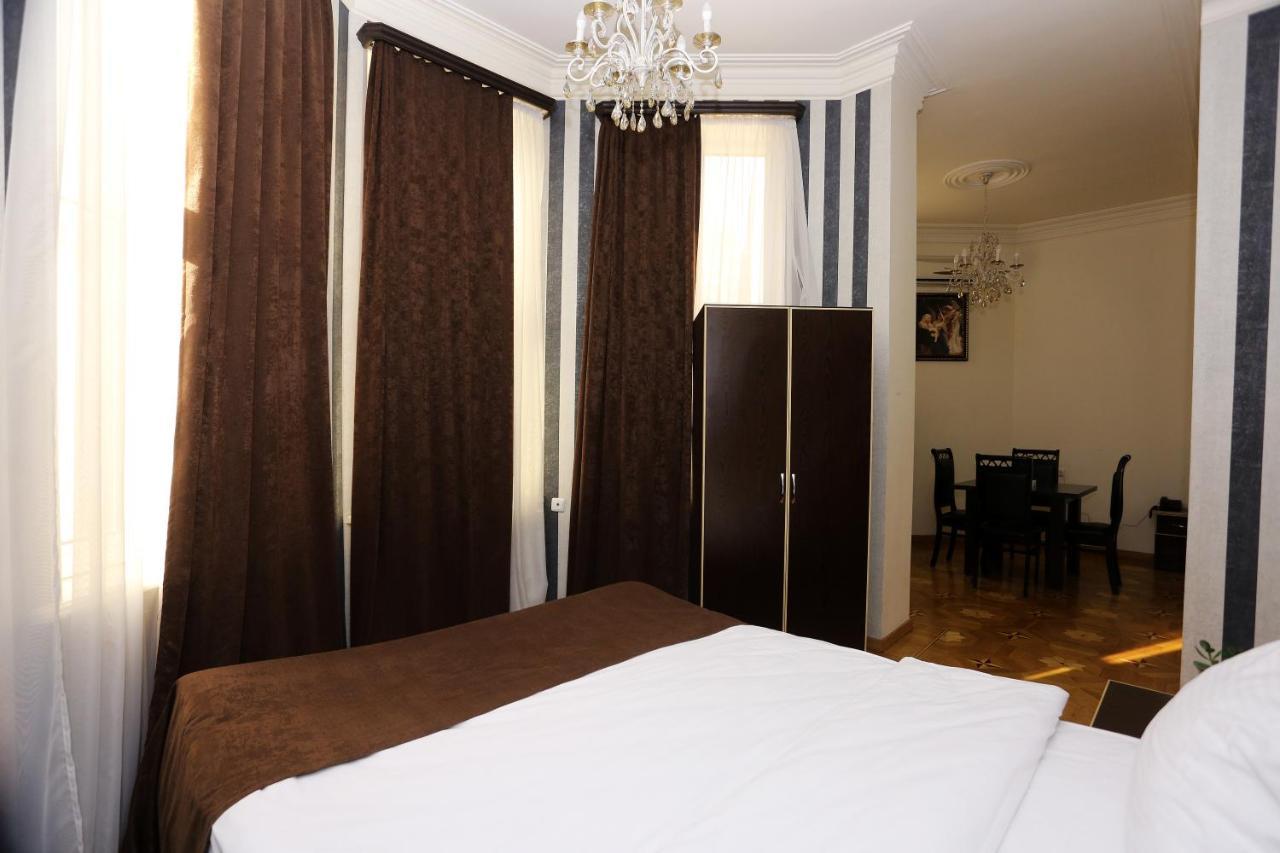Nor Yerevan Hotel ภายนอก รูปภาพ